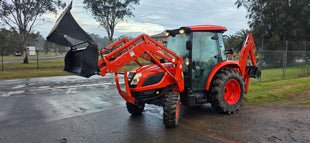 KIOTI NX6020 4WD HST CABIN TRACTOR, FEL, 4in1 & BACKHOE