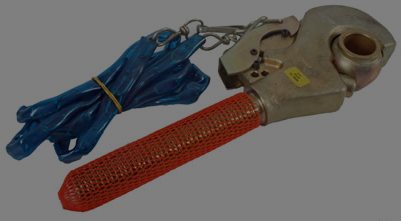 B6353 - LOWER QH BALL CAT4-CAT3 HOLE