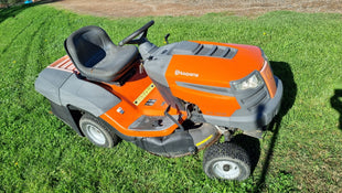 Husqvarna CTH19530 rear-collection ride-on lawn tractor