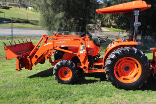 51HP TRACTOR KUBOTA MX5100 ROPS FEL 4-IN-1 BUCKET