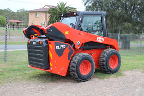 L750 SKID STEER WHEEL LOADER - 0