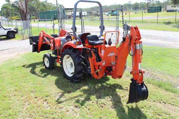 TRACTOR & BACKHOE PACKAGE KIOTI CK35