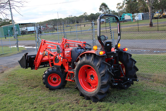 1 ONLY COMBO DEAL  58hp 4WD TRACTOR & 4in1 LOADER, CANOPY & FLAIL MOWER