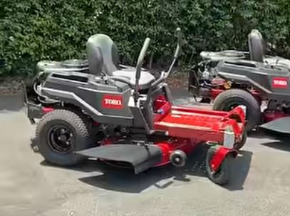 $1500 DISCOUNT on TORO 42” (106.7 cm) TIMECUTTER® SS 4225